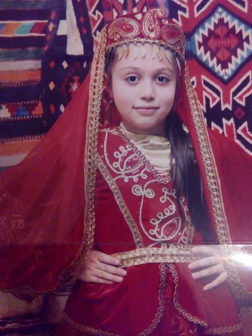 Azerbaijani folk dance